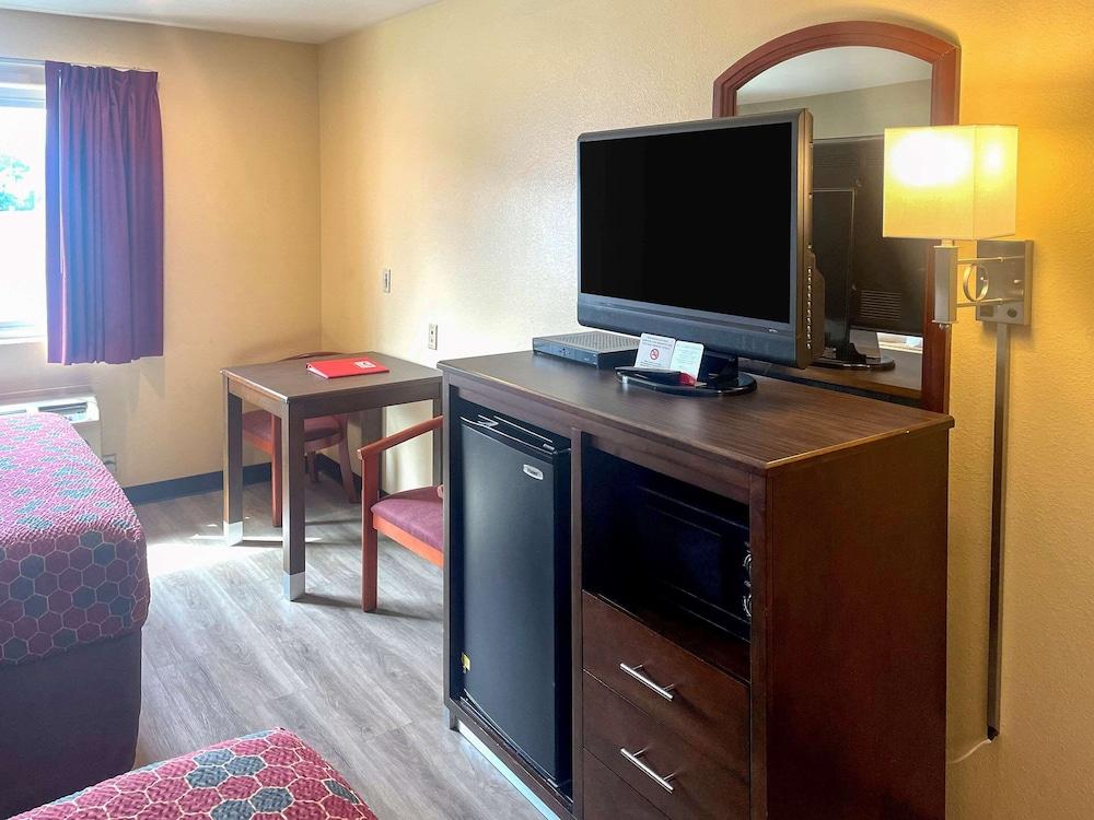 Econo Lodge Inn & Suites קורנינג מראה חיצוני תמונה